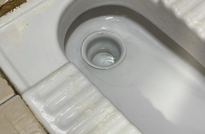 معالجة روائح الصرف الصحي بالرياض